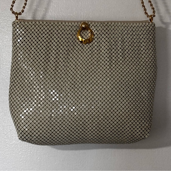 Whiting & Davis Elegant white Mesh Vintage Shoulder Bag or satchel - Picture 4 of 16